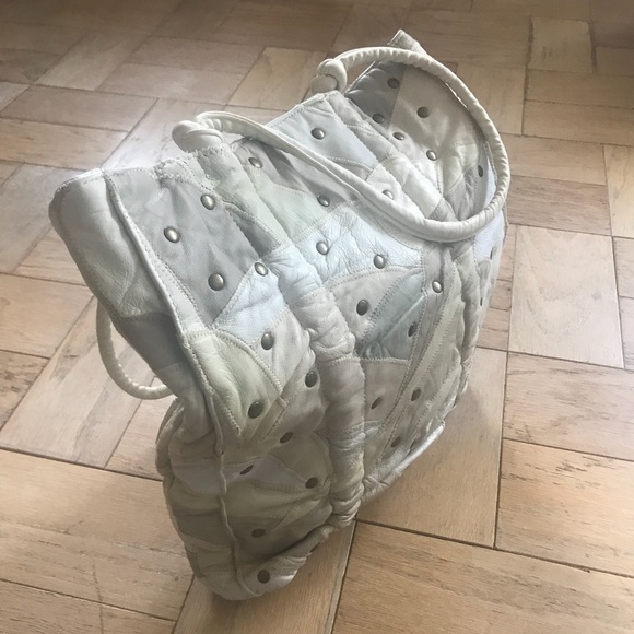 Very cute vegetarian leather tote bag pristine - Picture 2 of 5